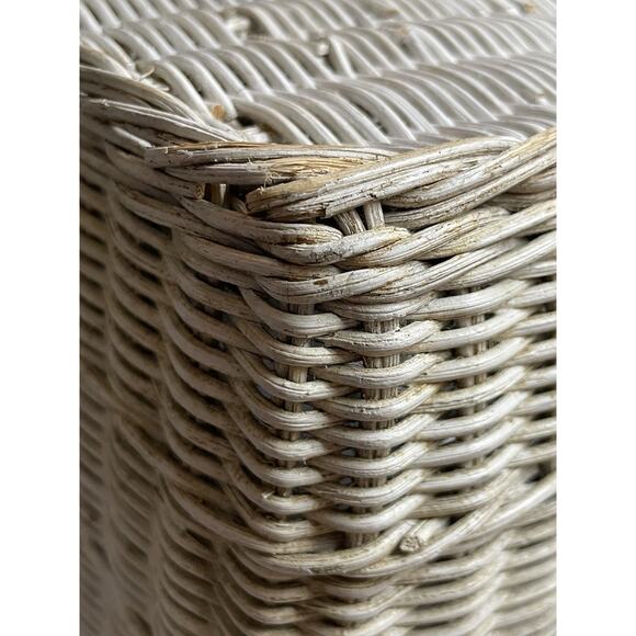 VTG White Wicker‎ Waste Basket for Plant Trash Can Shabby Rustic Basket Woven - Picture 8 of 12